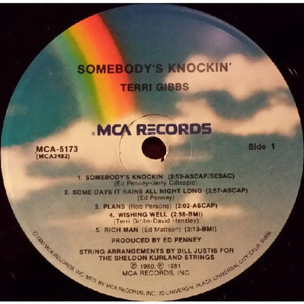 Terri Gibbs - Somebody's Knockin' (LP) (VG+) - Picture 3 of 4